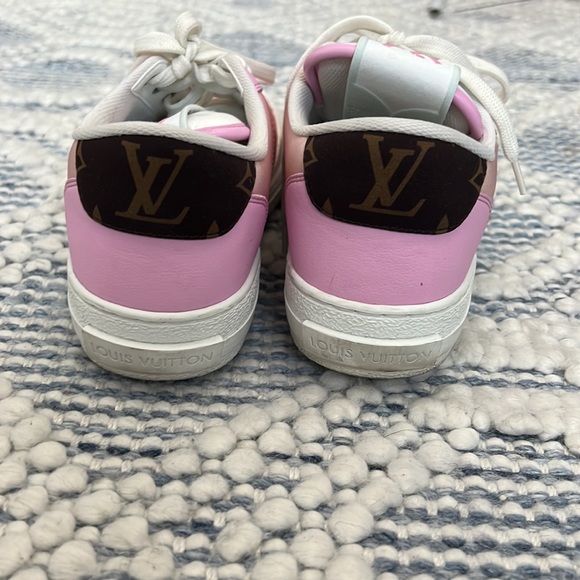 Louis Vuitton Charlie sneaker - Picture 4 of 6